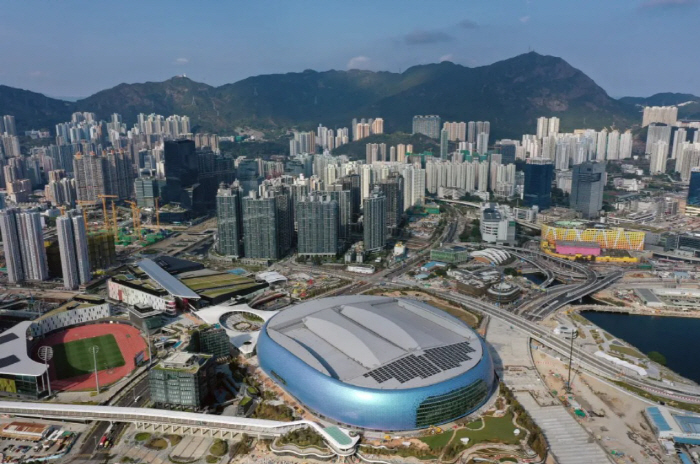 "수치스럽고, 한심하다" 사상 첫 영국 밖 '북런던 더비'에 일부 팬 폭…