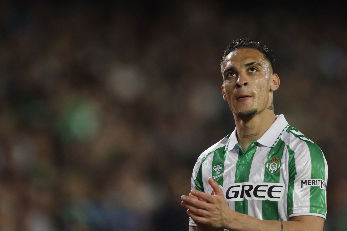 "美쳤다, 돈 모아보자" 맨유 1550억 '먹튀' 환골탈태, 'BBC'도…