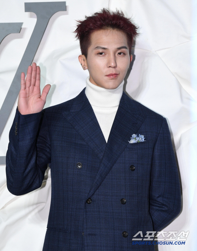 송민호, 부실복무 거짓말했나…"근무지 이탈 인정"[SC이슈]