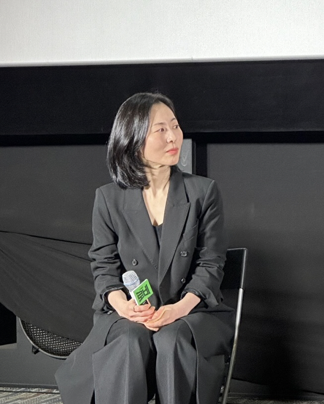 하정우, '급성 맹장염' 투혼 빛났다…'로비', 엄지렐라들 모여라 이벤트…