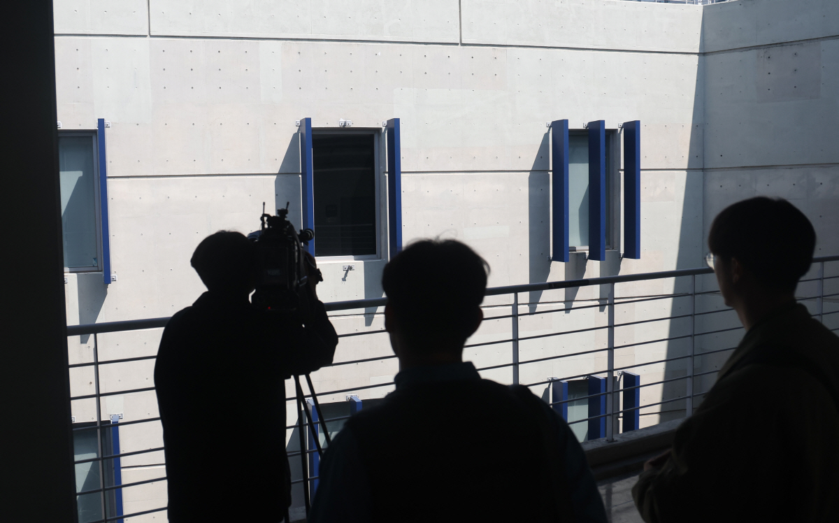 '비극적인 사망 사고' NC파크에 설치된 루버는 231개, 정밀 안전 진…