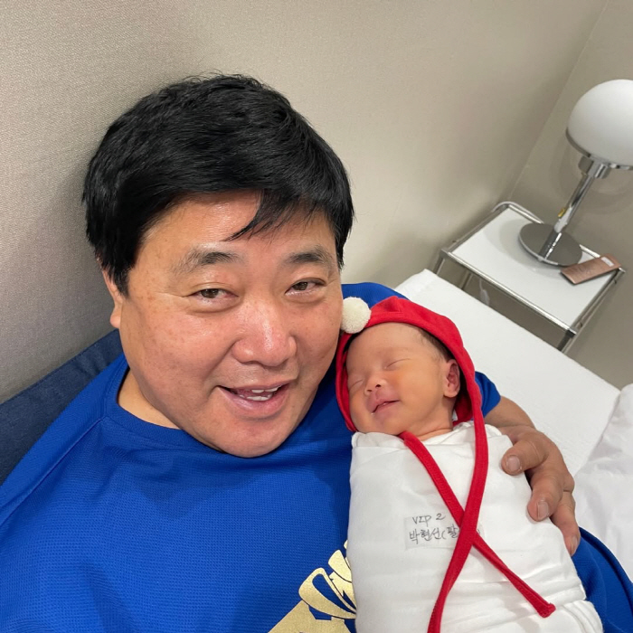 '56세' 양준혁, 늦둥이 딸 112일만에 '6kg'…"얼마나 배고팠으면…