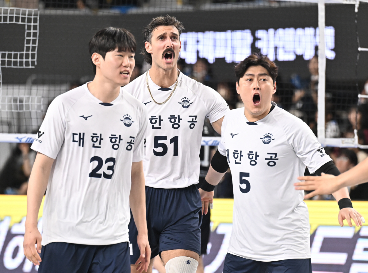 어쩌면 큰 그림? 1패 뒤 3연승 우승 기억 되살린다…"2018년에도 이…