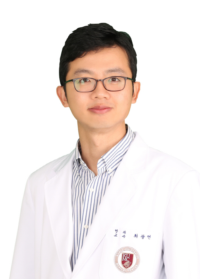 봄철 자외선, 눈 보호 필수…백내장·황반변성 발생 원인