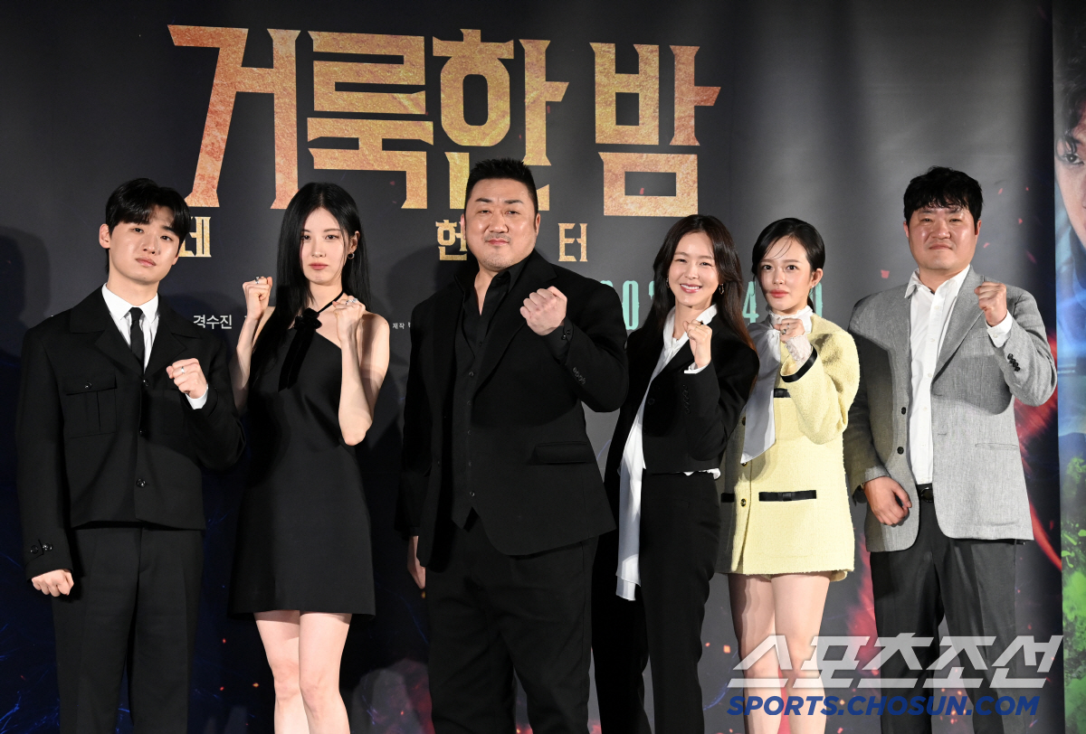 [포토] 영화 '거룩한 밤: 데몬 헌터스'의 주역들