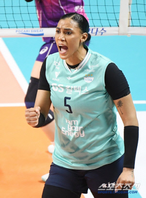 2시즌 연속 득점 1위! GS칼텍스 실바 잡았다…