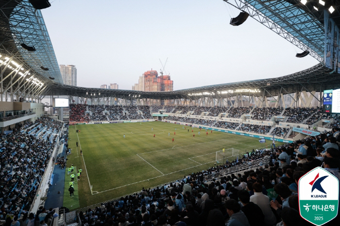 '실사도 다녀갔다는데…' 올 여름 추진 중이라는 대구FC vs FC바르셀…
