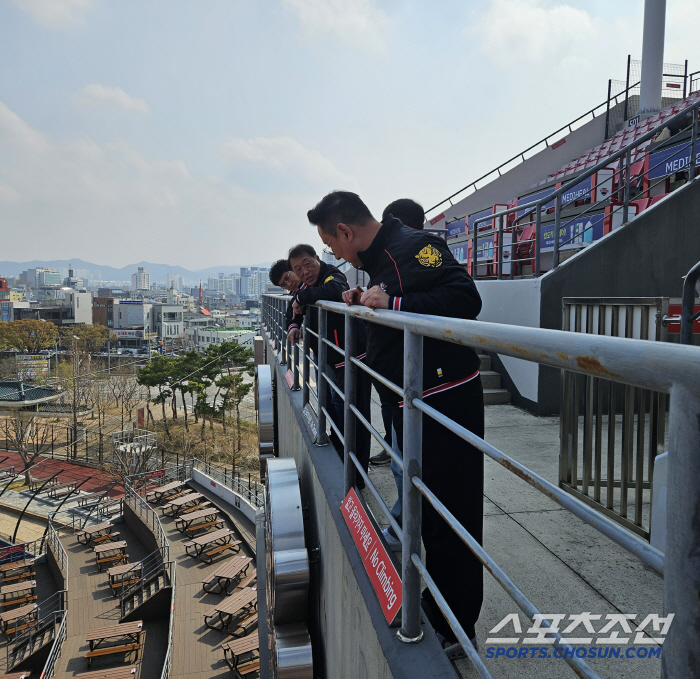 C등급 불안해? KIA는 '스케일'이 달라...본사가 나섰다, 챔피언스필…