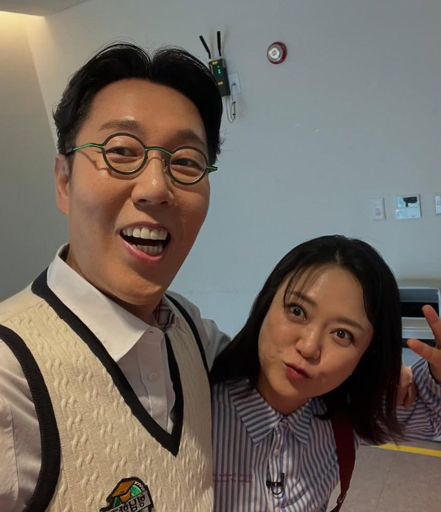 김숙♥구본승, 방송용 열애였나..다른 男연예인 품에 쏙! 달달 포옹 포착