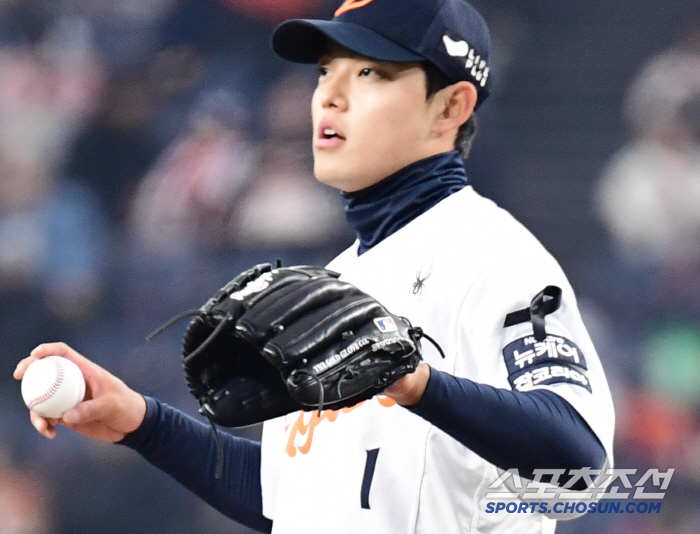 78억 FA 양해도 구했는데…김경문 감독이 직접 밝힌 문동주 2이닝 교체…