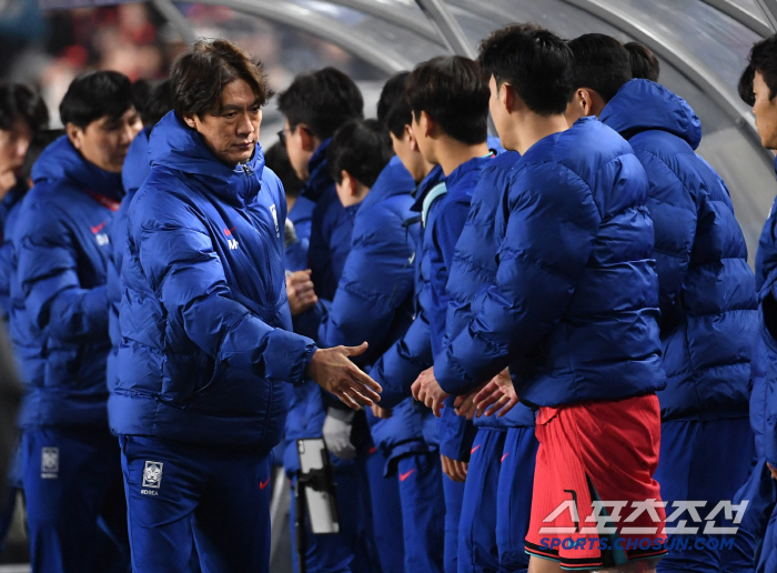 [오피셜]'2경기 아쉬운 무승부' 홍명보호, FIFA 랭킹 23위 유지…일본, 이란도 그대로→'신태용 비매너 경질' 인도네시아 4계단 '상승'