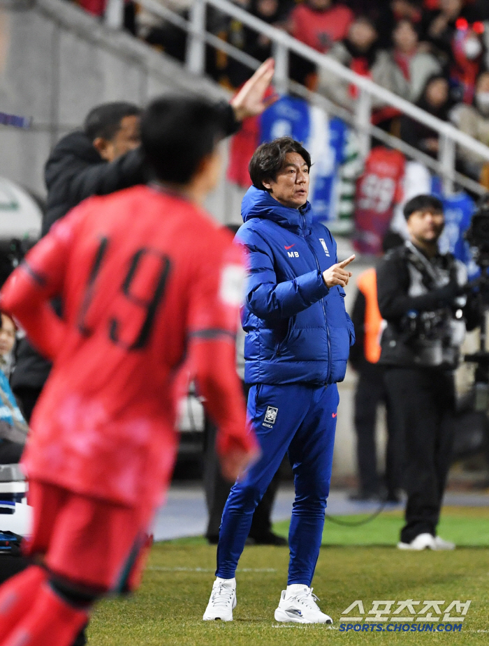 [오피셜]'2경기 아쉬운 무승부' 홍명보호, FIFA 랭킹 23위 유지……