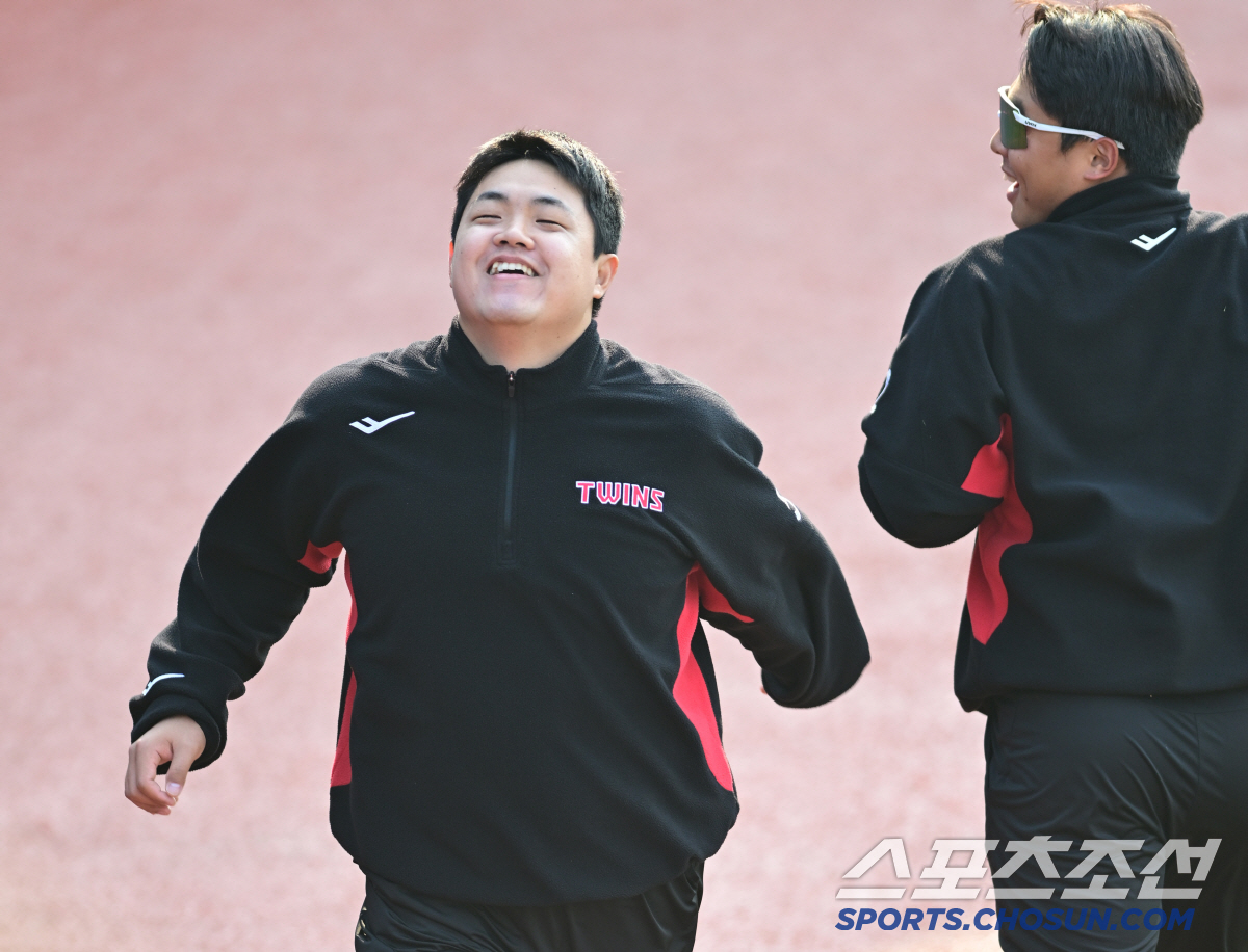 돌아온 장현식 가장 반긴 임시 마무리, LG 불펜이 진짜 강력해진다 [수…
