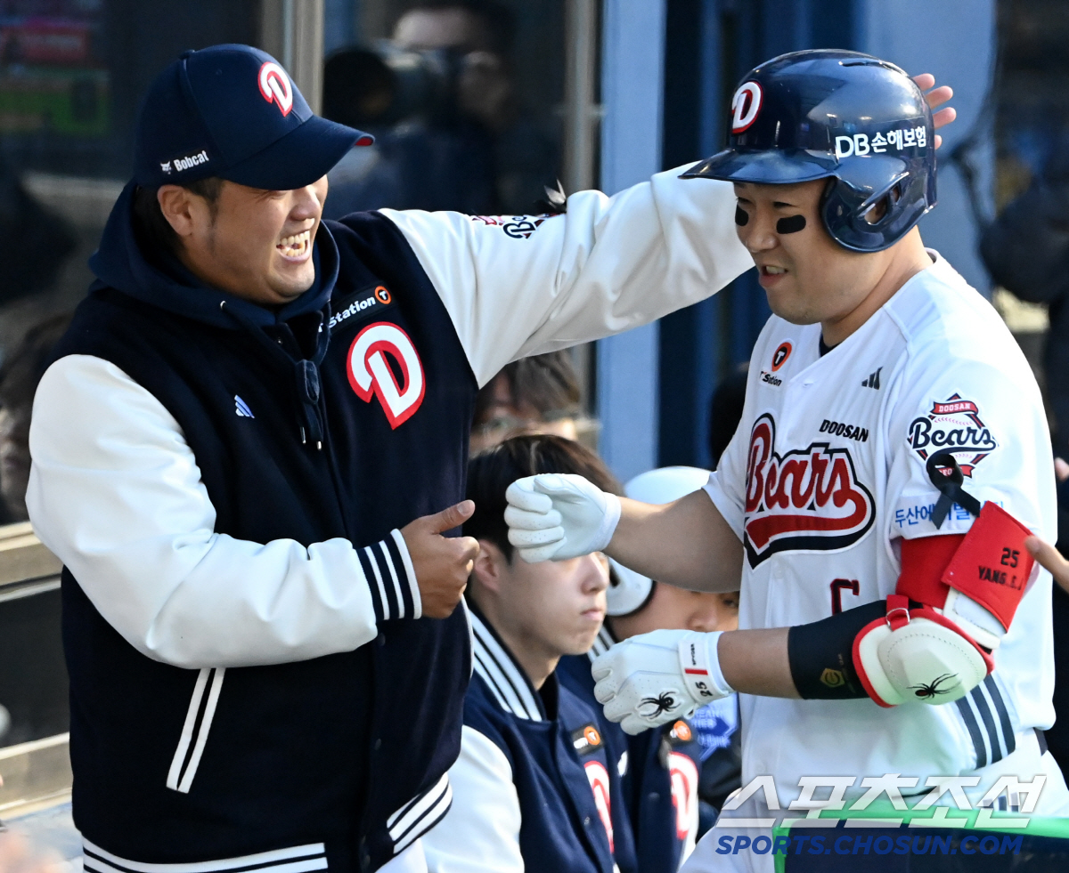 3실책 1폭투 땡큐! 두산, 2홈런 곁들여 키움 6-1 완파! 시즌 첫 …
