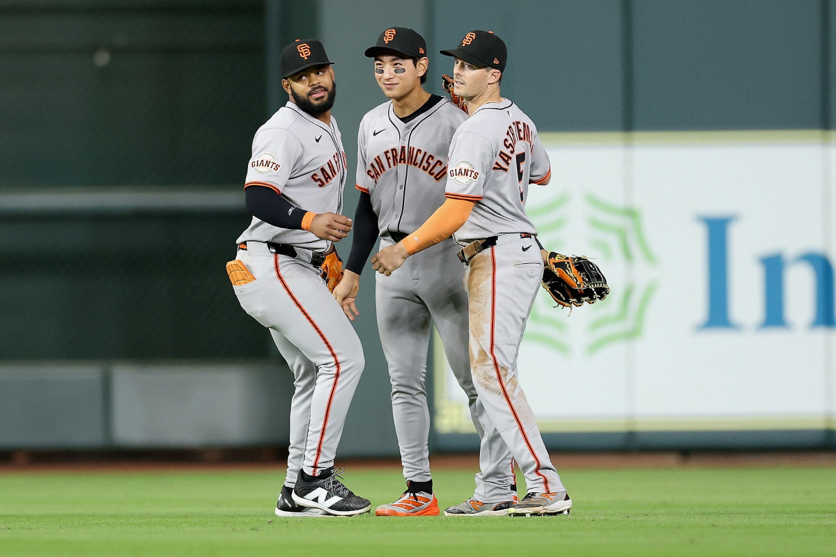 "정후 T셔츠 받으러 가자!" SF가 이정후를 위한 특별 응원석 만들었다…