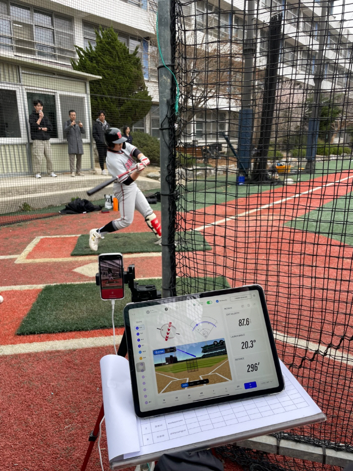내 나이에서 나는 몇 등?…고교선수 육성에 데이터 더해진다 'KBO 스마…