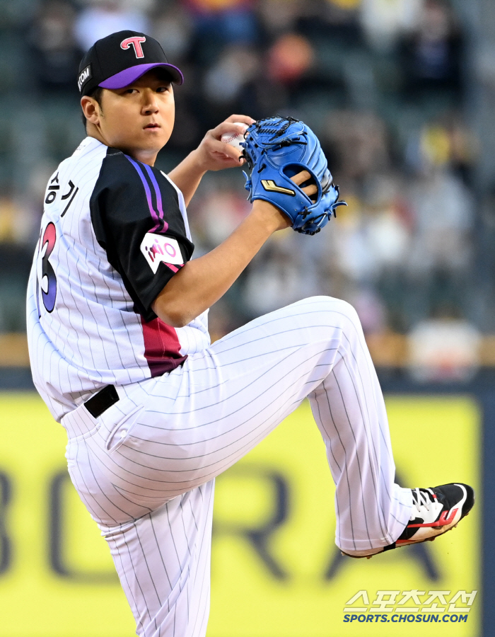 LG 5선발로 '대투수' 잡았다 → 양현종 180승 저지! 8-2 KIA…