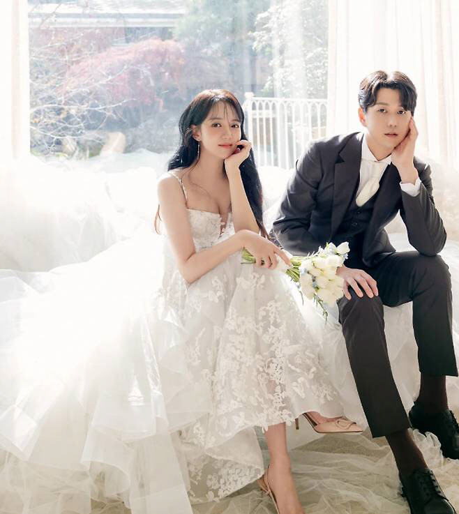 [SC이슈] 강은비, '17년 열애' 변준필과 오늘(5일) 결혼 "서로 …