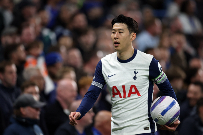 '손흥민 이름 삭제' 갑자기 명단 제외...'뛰어봤자 의미 없는 EPL …