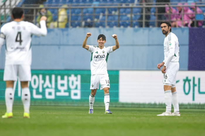 선두 대전 완파 전북, 승리만큼 중요했던 이것…드디어 반등 틀 잡히나