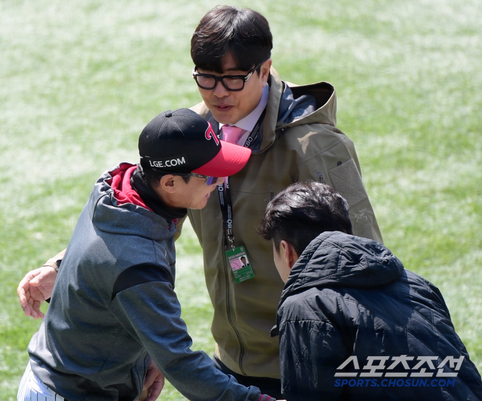 염갈량이 캡틴박을 사랑한다는 증거, 아무리 타격이 전부는 아니라지만...…