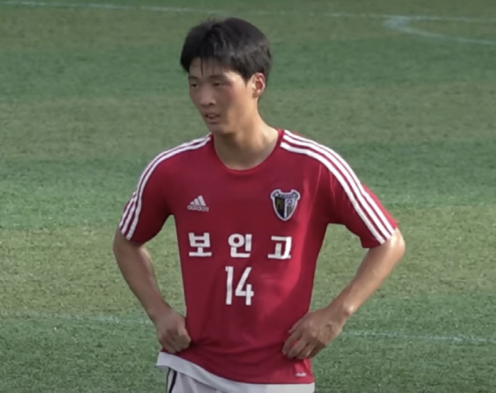韓 축구 유망주 화수분 터진다! '유럽 6대 리그' 선수 탄생 임박, 주…
