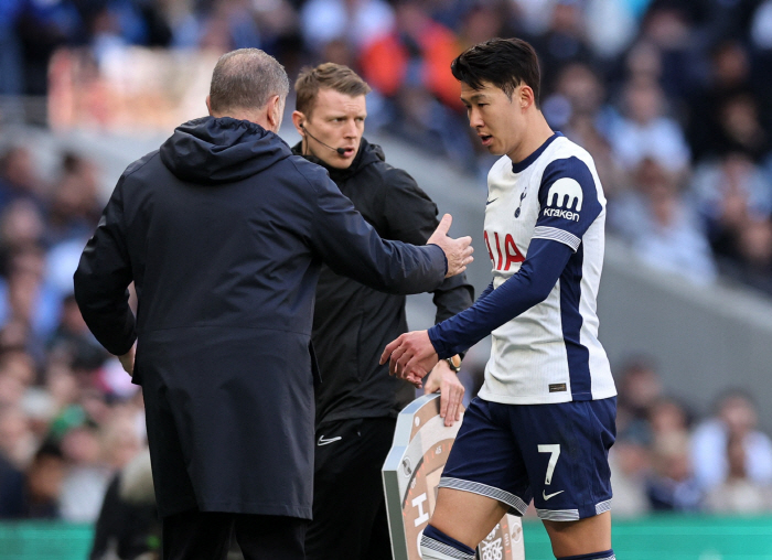 "'덕배형' EPL 이별, 정말 슬픈 일" 손흥민, 토트넘 통산 450경…