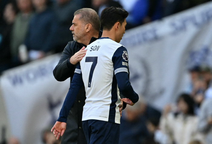 "'덕배형' EPL 이별, 정말 슬픈 일" 손흥민, 토트넘 통산 450경…