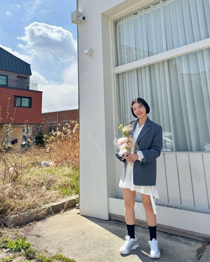 [SCin스타]'시험관 3번' 레이디제인, 쌍둥이 임신이라 그런가…미니 원피스 속 벌써 'D라인'