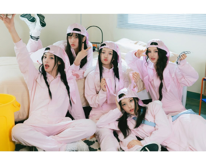 뉴진스, NJZ→mhdhh 2차 개명·내분설 부인하더니 "SNS 폭파 엔…
