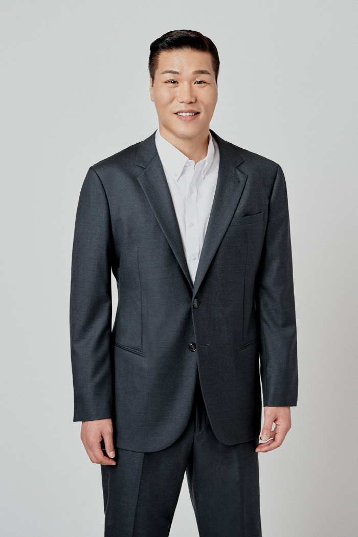 서장훈, '재산 2조설' 입 열었다 "알 사람은 알아, 방송용"