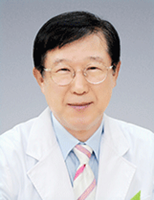 '한의학에 작별을 고하다 2권' 출간…유용상 병원장, 문제점·한계 다뤄