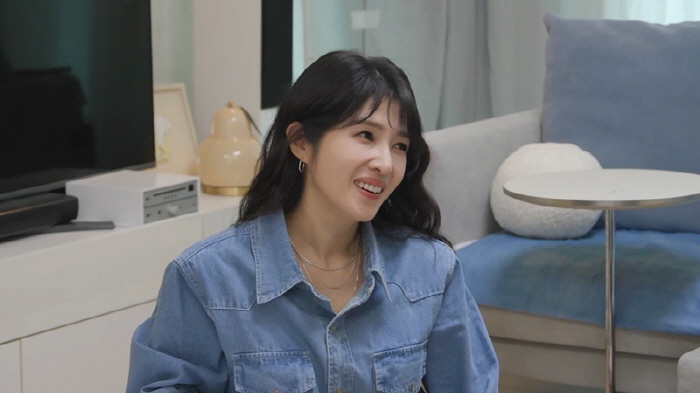 '서장훈과 이혼' 오정연 "신혼 때 샀던 교자상 아직 안버려"..혼자 사…