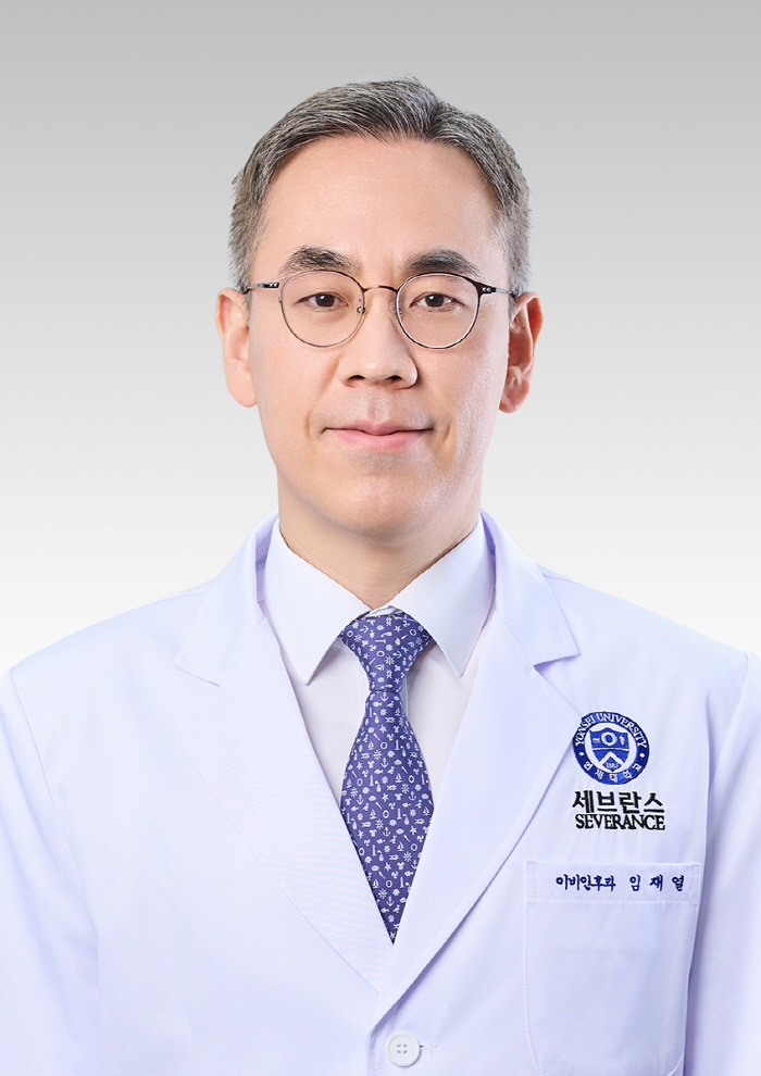 "고난도 턱밑샘 타석 제거, 내시경이 더 효과적"