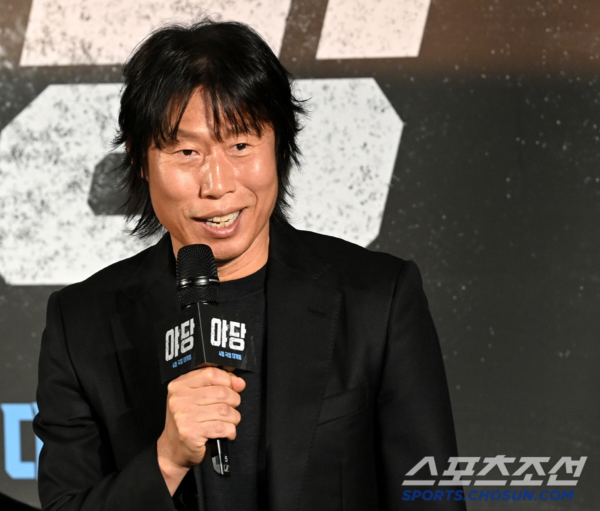 [SC줌人] "클리셰 범벅 '야당' 어디 보자~"…유해진, '3억 개런티…