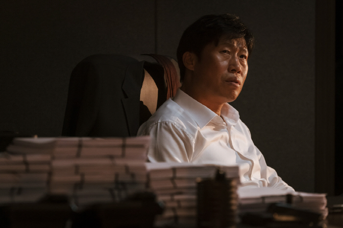 [SC줌人] "클리셰 범벅 '야당' 어디 보자~"…유해진, '3억 개런티…