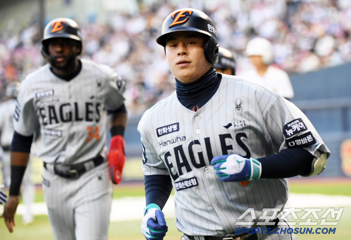 '1안타 굴욕'은 잊어라…한화, 막힌 혈 뚫리나? 안타→안타→홈런 '1회…