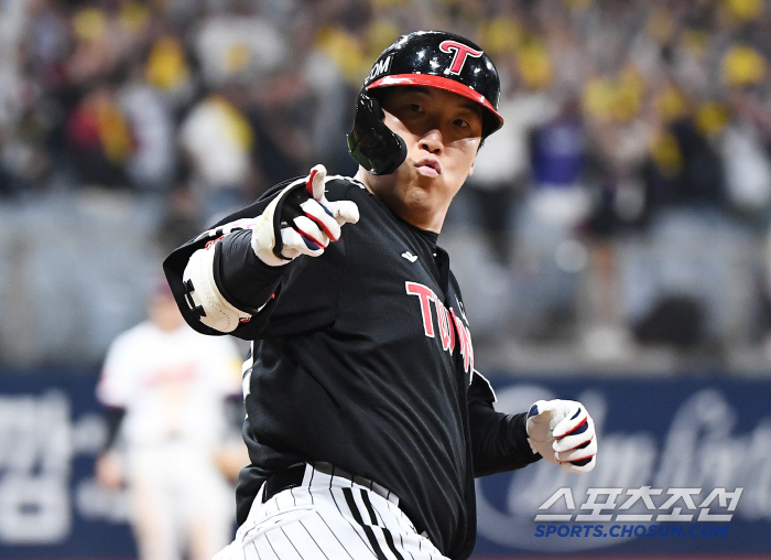 30분 만에 게임오버! LG 메가트윈스포 2회에 키움 초토화! 13-1 …
