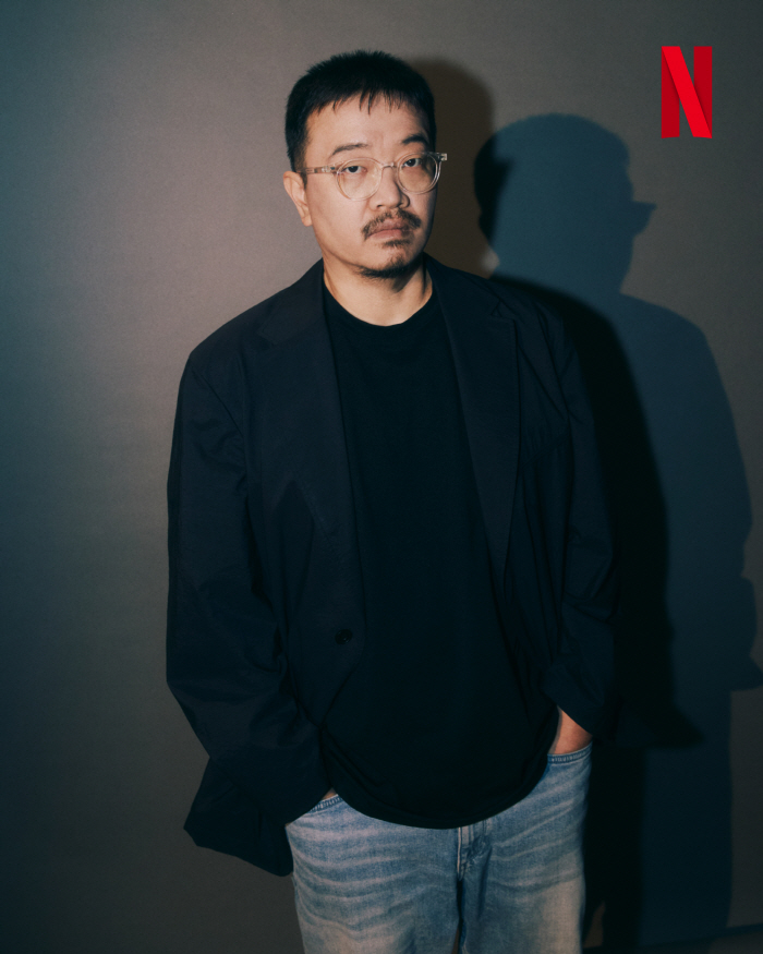 [SC인터뷰] "질문왕 류준열→박복美 신현빈"…연상호 감독이 전한 '계시…