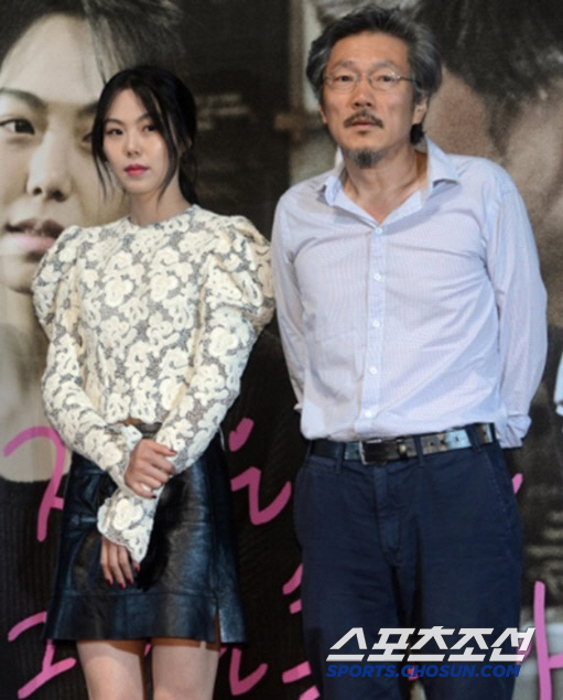 '9년째 불륜' 김민희 출산에 쏠리는 관심…홍상수와 '호적 등록' 어떻게 되나[SC이슈]
