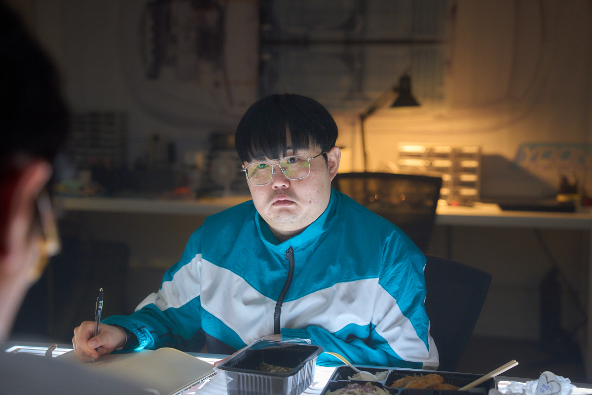 '하정우 사촌동생' 엄하늘→'단발머리' 이지훈, '로비' 신스틸러 활약