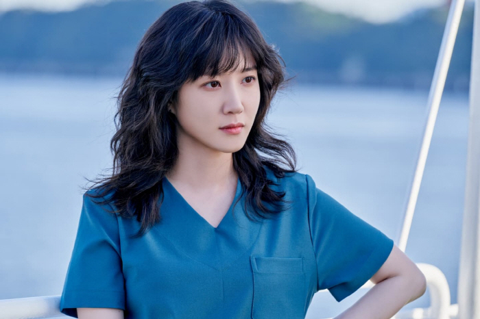 [SCin스타] 박은빈 “‘하이퍼나이프’ 마지막회 오늘(9일) 공개… 디즈니+에서 만나요”