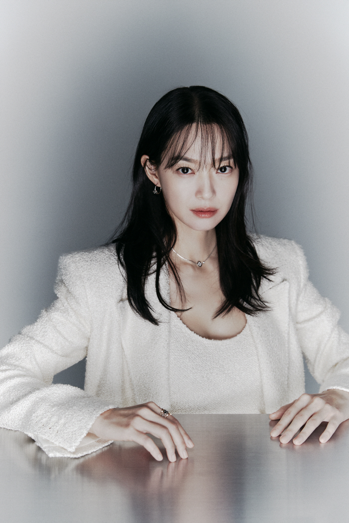 [인터뷰①] '악연' 신민아 "'이번에도 선한 역이네'..악역 갈망 여전…