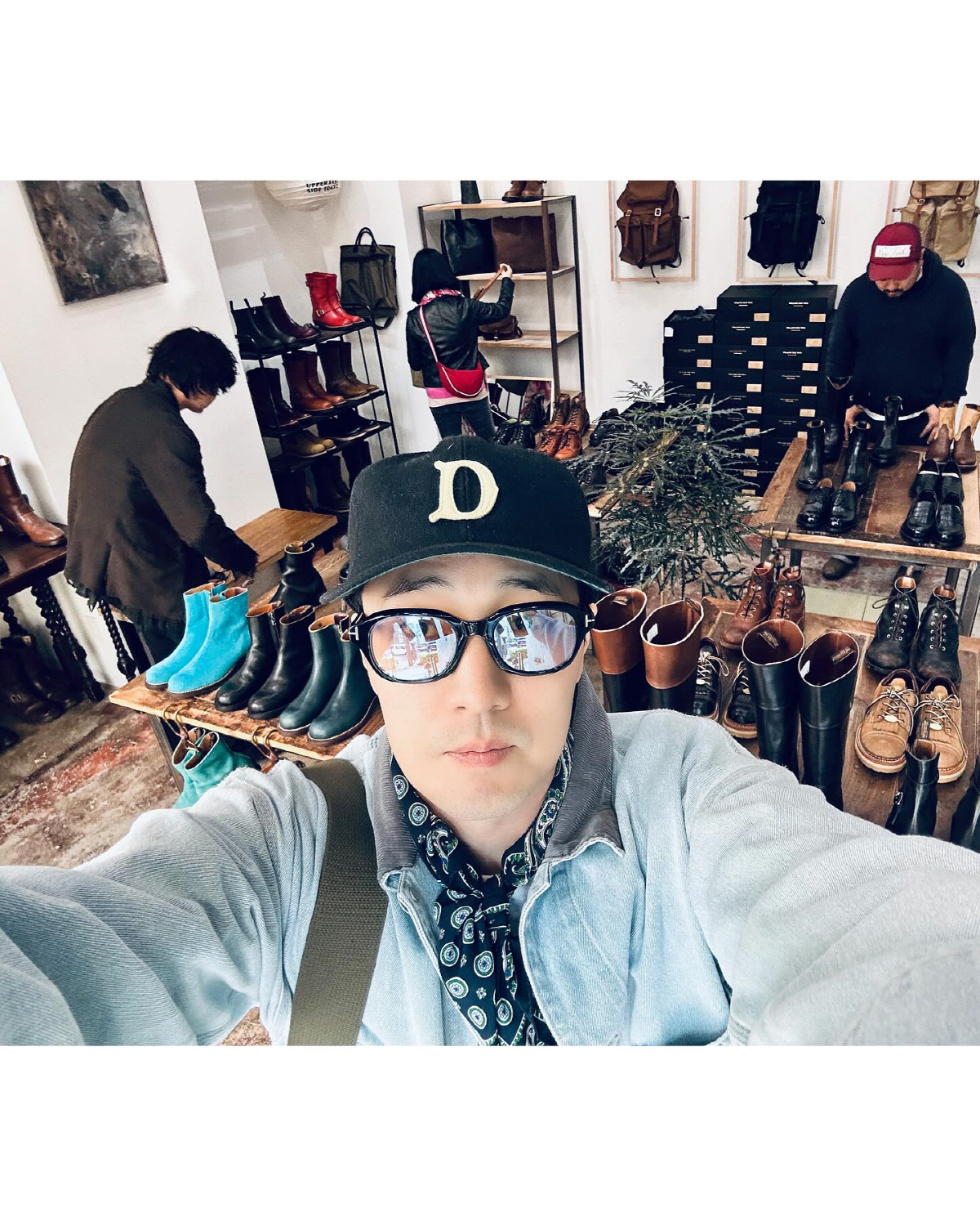 [SCin스타] 구도 실패여도 얼굴이 성공적… 소지섭, '소간지'란 이런…