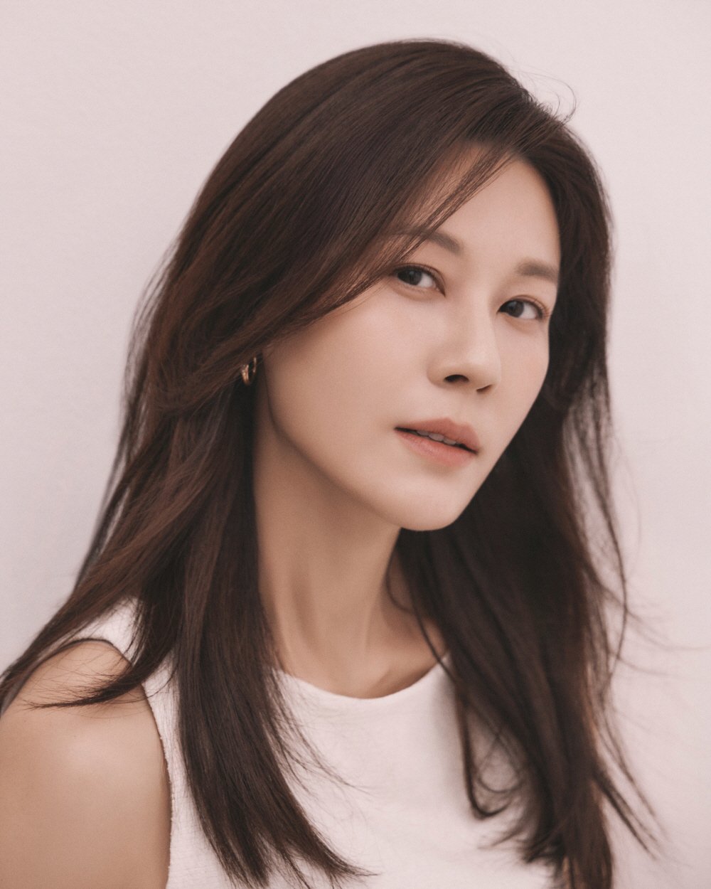 [공식] 김하늘, 빌리언스와 전속계약 체결…손현주→이준영과 한솥밥