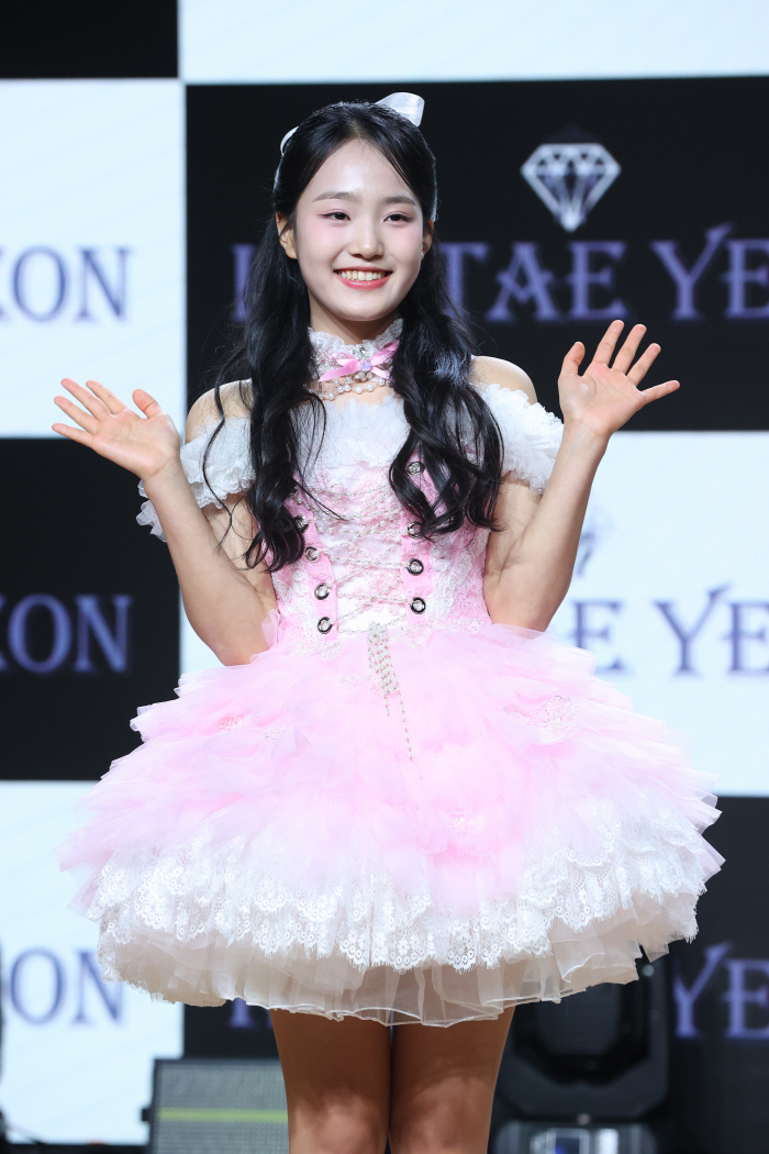 [SC현장]"공부보단 노래"…정규앨범 낸 14살 김태연, '소녀 호랑이'…