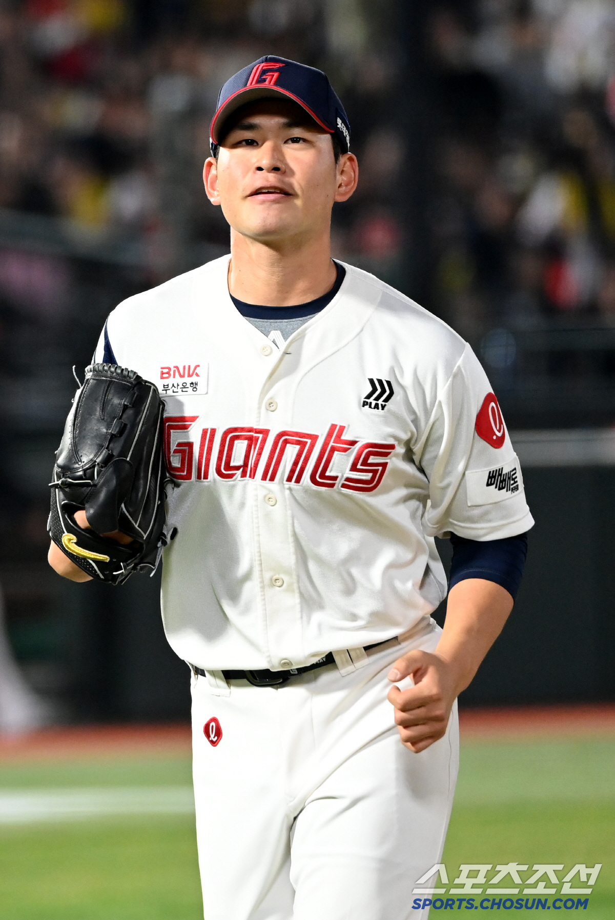 "믿어줬어야했는데" 사령탑의 후회…확 달라진 롯데의 미래, 1R 좌완은 …