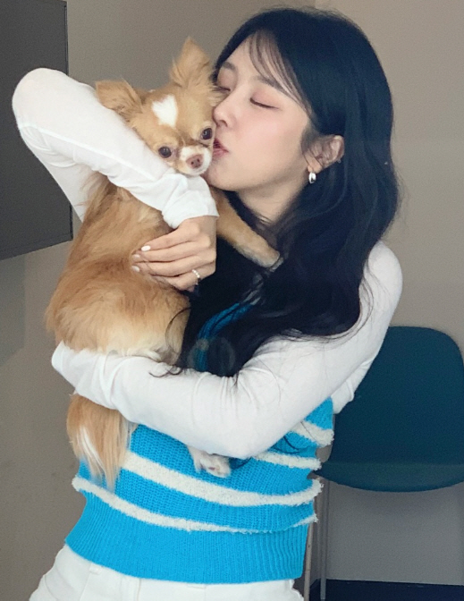'코 성형' 예원, 붓기 싹 빠지고 달라진 얼굴..완벽 '버선코' 옆태 …