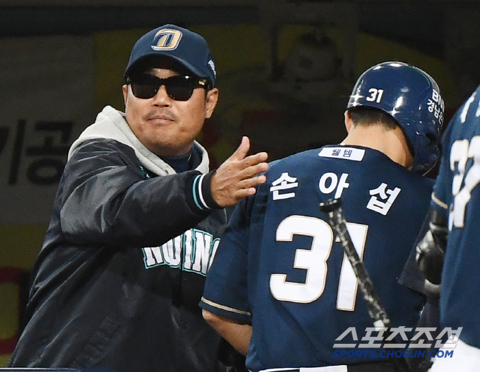 '손아섭 제외' 이호준 NC 감독 "선수가 오늘 '자신 없다'고 하면 땡…