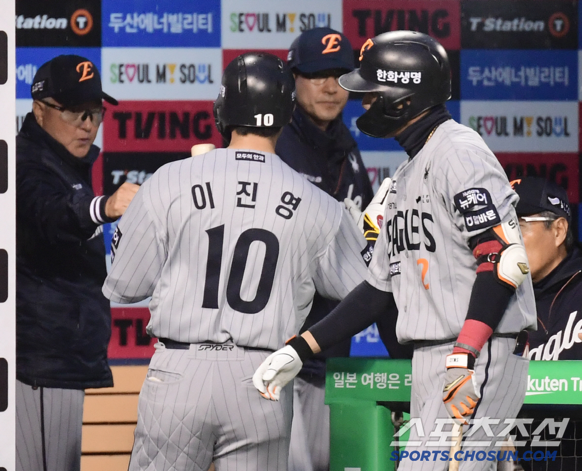 '1안타'→'끝내기' 기운 빠졌던 연속 패배…"잘 안 풀리는 경우가 많았…